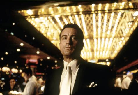 De Niro Ternos De Casino