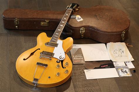 Epiphone John Lennon Casino Revolucao