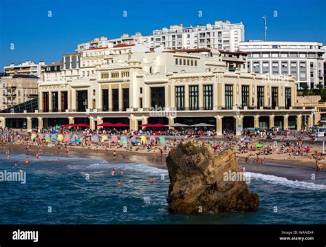 O Cassino De Biarritz Tenue