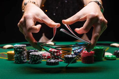 O Conluio De Poker De Casino