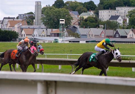 Suffolk Downs Maquinas De Fenda